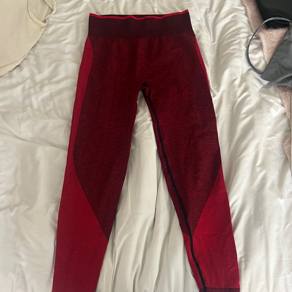 Pink leggings